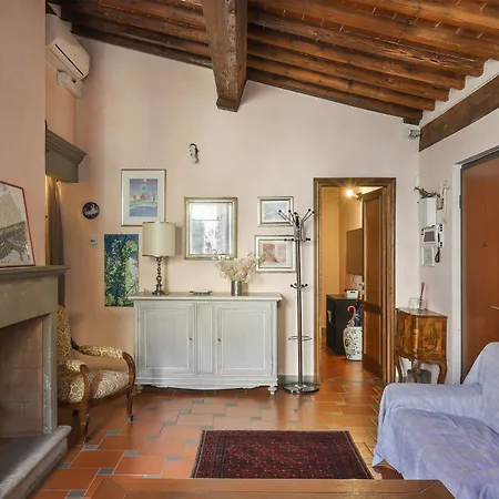 2 Bedroom With Terrace * Floransa
