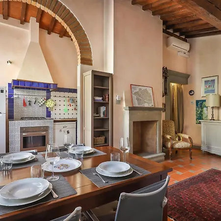 2 Bedroom With Terrace Florencia
